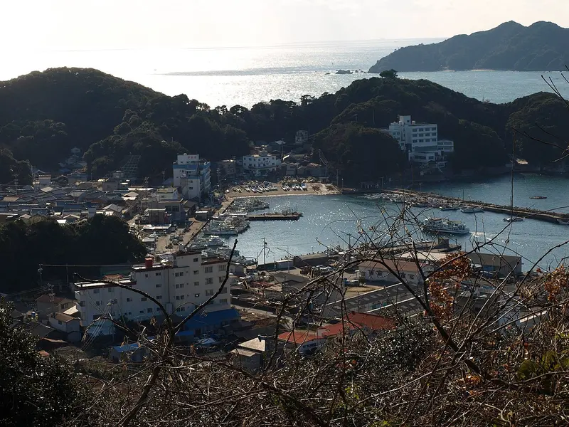 Làng ven biển Toshijima